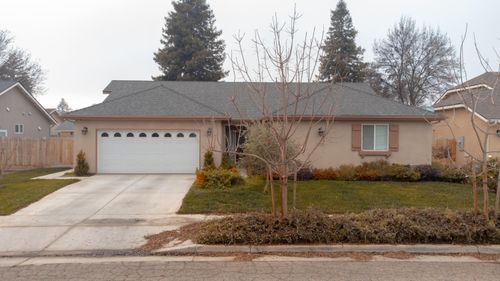 2113 S Columbus Ct, Visalia, CA, 93277-5389 | Card Image