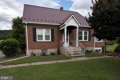 13017 Acre Ln Ne, CUMBERLAND, MD, 21502-6957 | Card Image