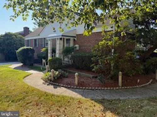8613 Leonard Dr, SILVER SPRING, MD, 20910-5003 | Card Image