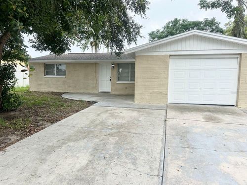 3524 Hoover Dr, HOLIDAY, FL, 34691-3325 | Card Image