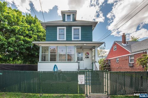 81 6th Avenue, Clifton, NJ, 07011 | Card Image