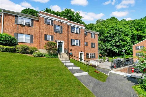 c5-125-3 S Highland Ave, Ossining, NY, 10562-5884 | Card Image