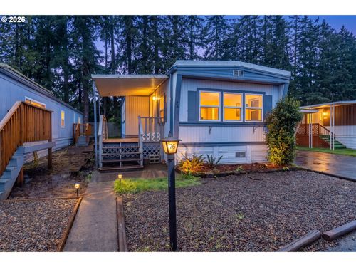 76-205 S 54th St, Springfield, OR, 97478-6201 | Card Image