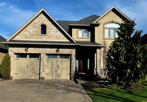 35 Greti Dr, Hamilton, ON, L9B0C9 | Card Image