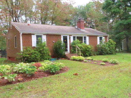 16 Route 130, Forestdale, MA, 02644-1809 | Card Image