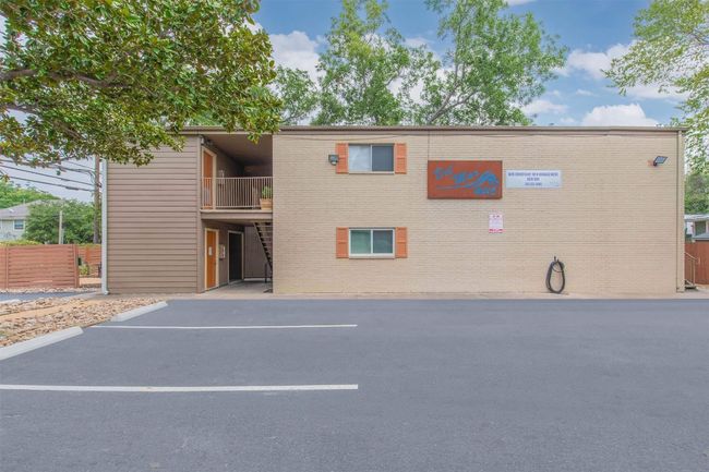 APT-102 - 4415 Avenue B, Condo with 0 bedrooms, 1 bathrooms and 1 parking in Austin TX | Image 16