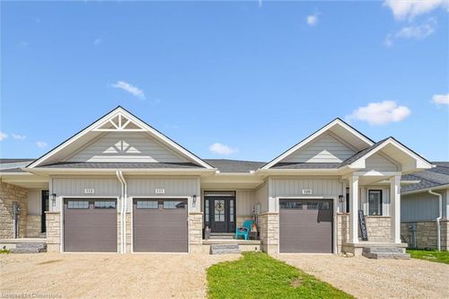 111 Jacks Way, Mount Forest, ON, N0G2L4 | Card Image