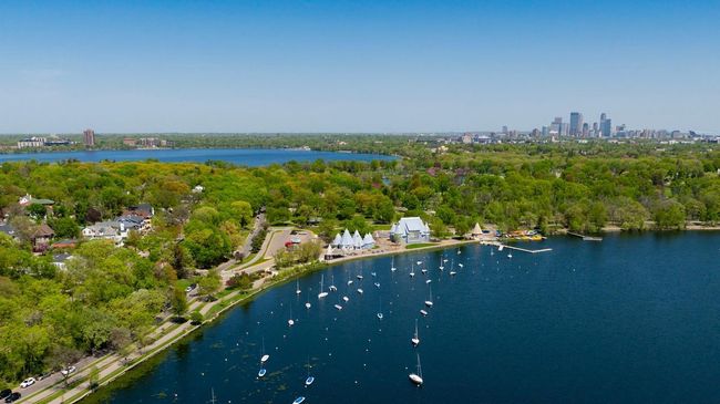 4889 E Lake Harriet Pkwy, House other with 5 bedrooms, 6 bathrooms and null parking in Minneapolis MN | Image 47