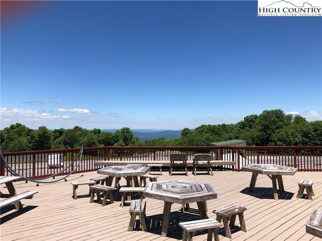 Grilling Deck (Common Area) at Pinnacle Inn with the TN Mountains beyond. | Image 42