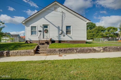120 Danville Ave, Bristol, VA, 24201-4609 | Card Image