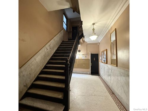 apt-22-501 W 156th St, New York, NY, 10032-7703 | Card Image