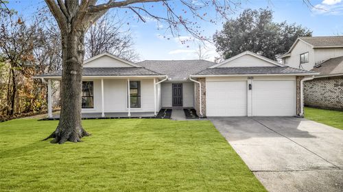 2433 Mckensie Lane, Grand Prairie, TX, 75052 | Card Image