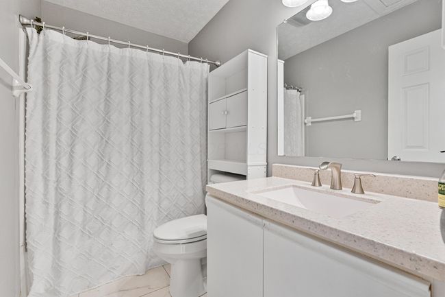 88B - 1814 Bennigan Dr, Condo with 2 bedrooms, 2 bathrooms and null parking in Hilliard OH | Image 21