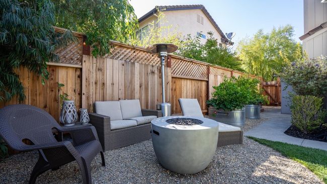 7654 12 Th Hole Dr, House other with 3 bedrooms, 3 bathrooms and 4 parking in Windsor CA | Image 23