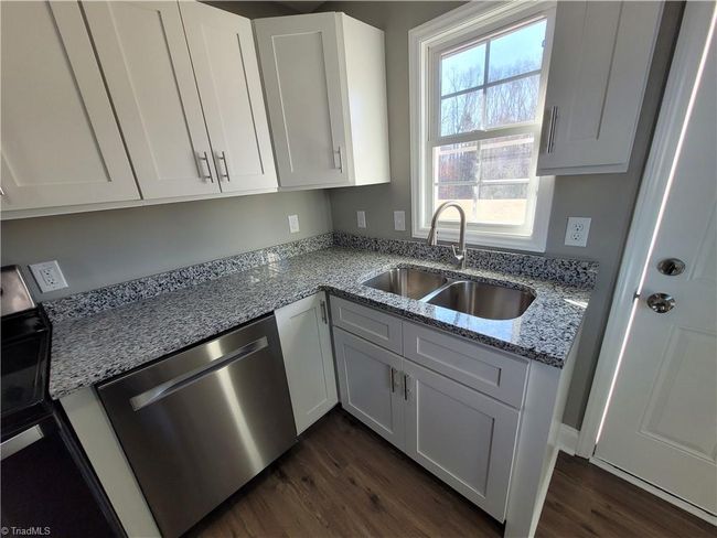 APT-1 - 800 Dodson Mill Rd, Home with 2 bedrooms, 1 bathrooms and null parking in Pilot Mountain NC | Image 6