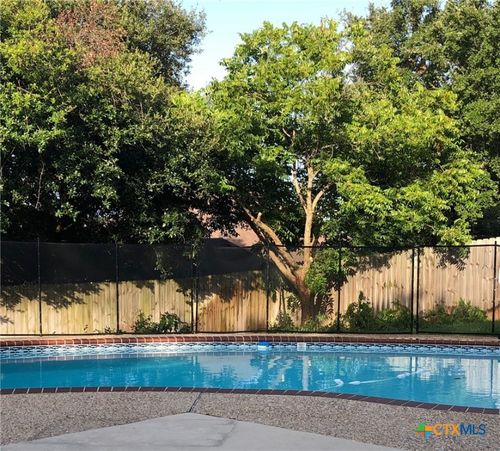 512 Gazelle Trl, Harker Heights, TX, 76548-5646 | Card Image