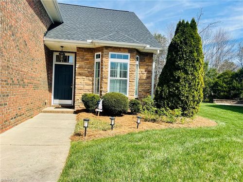 5765 Knoll Ct, Lewisville, NC, 27023-3008 | Card Image