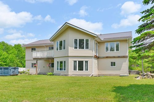 123 Addington Road 4 Road, Frontenac, ON, K0K1H0 | Card Image