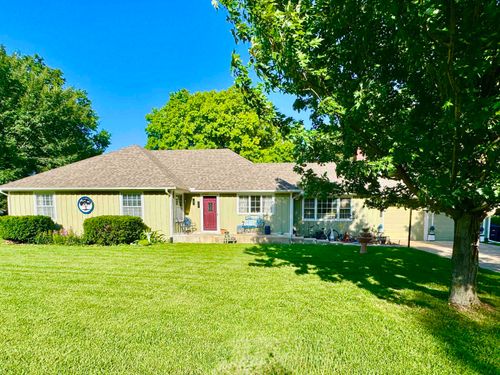 1651 Pennsylvania, El Dorado, KS, 67042 | Card Image