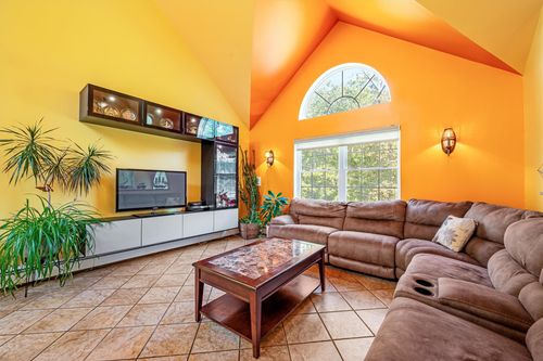 20 Rumsey Rd, Greenwood Lake, NY, 10925-2574 | Card Image