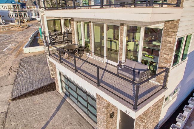 2nd Level Deck | Image 46