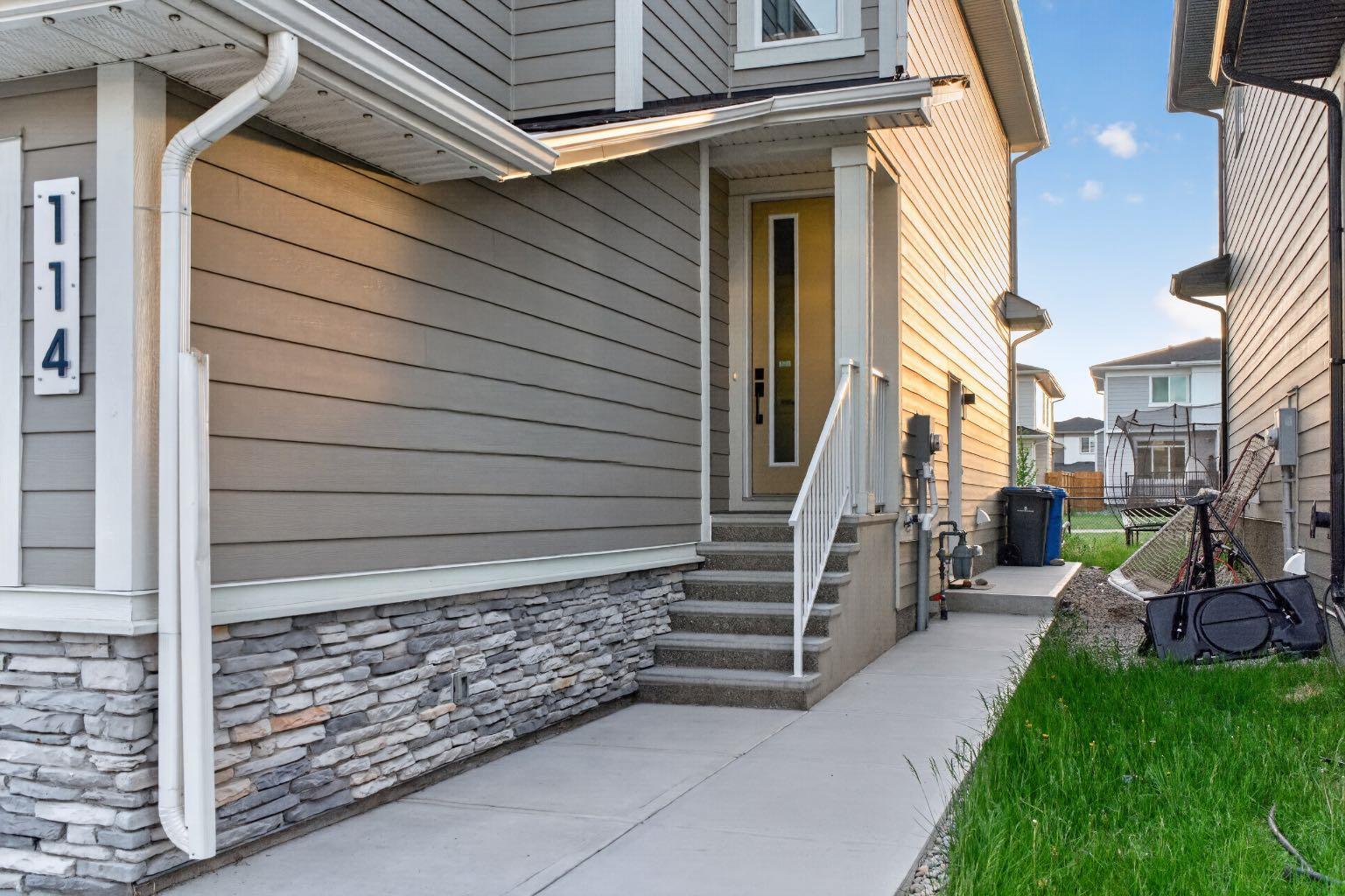 Residential in Chestermere 4