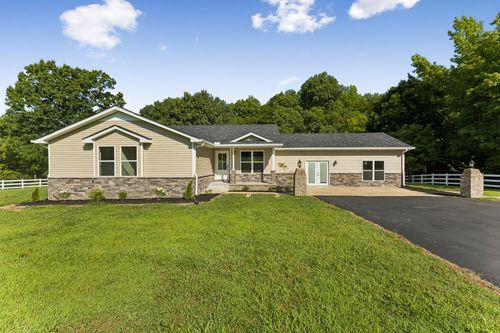 1513 Centerville Hwy, Hohenwald, TN, 38462-5435 | Card Image