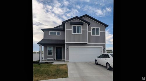 1991 Redtail Cir, Wellsville, UT, 84339-6761 | Card Image