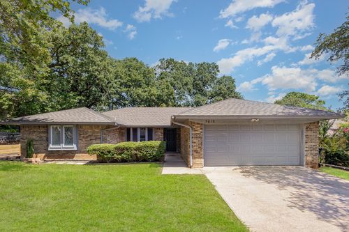 5615 Trail Crest Dr, Arlington, TX, 76017-1126 | Card Image
