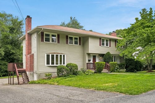 52 Lanewood Ave, Framingham, MA, 01701-3657 | Card Image