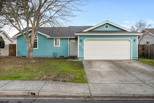 8028 Thunderhead Ave, White City, OR, 97503-1549 | Card Image