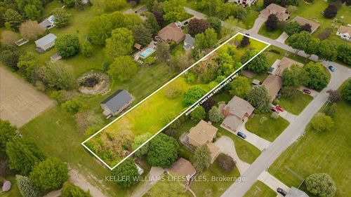 6 Beechwood Avenue, Lambton Shores, ON, N0N1J0 | Card Image