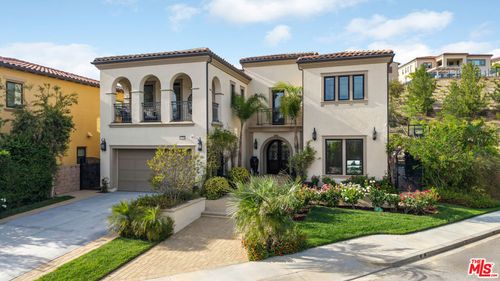 20111 Piccadilly Ln, Porter Ranch, CA, 91326-2462 | Card Image