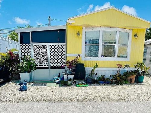 g5-1361 Overseas Hwy, Marathon, FL, 33050-2057 | Card Image