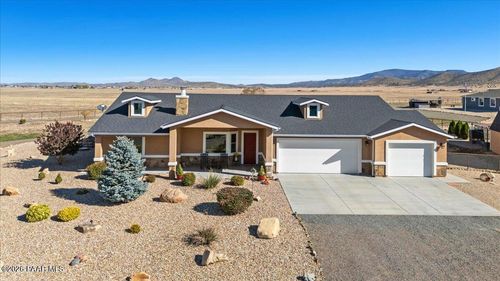 9380 E Steer Mesa Rd, Prescott Valley, AZ, 86315-9265 | Card Image