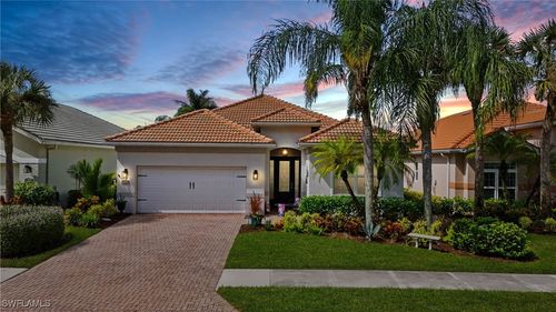 3535 Grand Cypress Dr, NAPLES, FL, 34119-7926 | Card Image