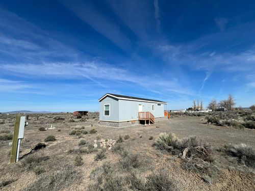 57509 Arrowhead Loop, Christmas Valley, OR, 97641-2696 | Card Image