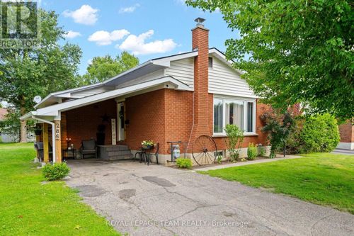 286 James St, Renfrew, ON, K7V2N9 | Card Image