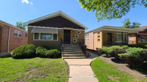 317 E 107th Street, Chicago, IL, 60628 | Card Image
