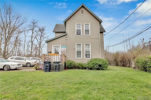324 Temple Street, Pomfret, NY, 14063 | Card Image