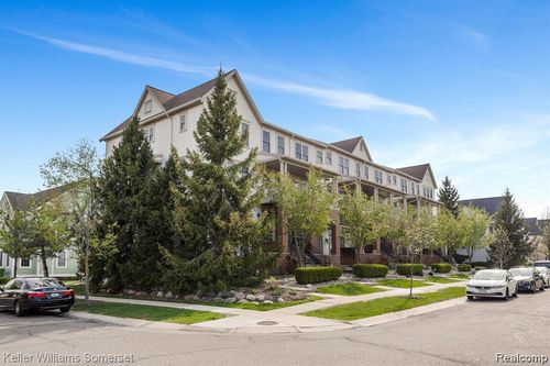 50107 Harding St, Canton, MI, 48188-6713 | Card Image