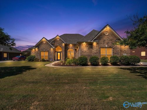 3112 Sandstone St Se, Owens Cross Roads, AL, 35763-7022 | Card Image