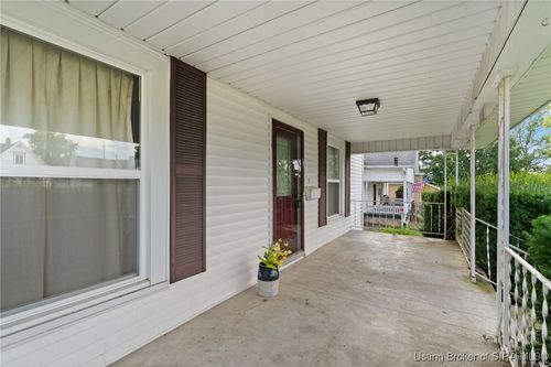 1516 17th St, Bedford, IN, 47421-4104 | Card Image