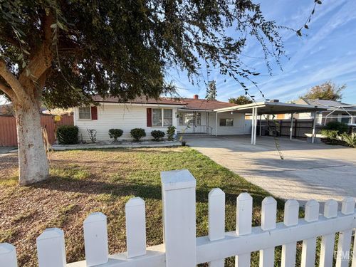 613 El Prado Dr, Bakersfield, CA, 93304-3924 | Card Image