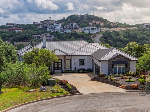 10018 Basilone Rdg, San Antonio, TX, 78255-4405 | Card Image