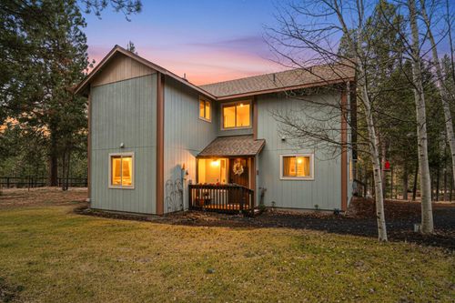 55065 Marten Ln, Bend, OR, 97707-2564 | Card Image
