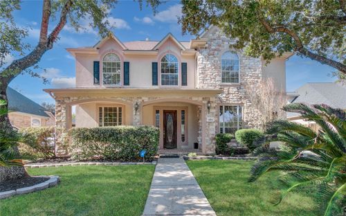 2104 Windy Shores Dr, Pearland, TX, 77584-8836 | Card Image