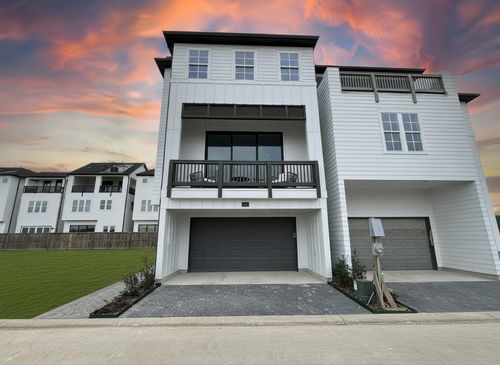 1004 Lamelia Lane, Houston, TX, 77008 | Card Image