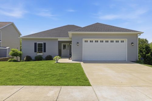 1261 W Olivia Ct, Bloomington, IN, 47404-1881 | Card Image