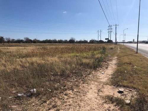 3902 S Bryant Boulevard, San Angelo, TX, 76903 | Card Image